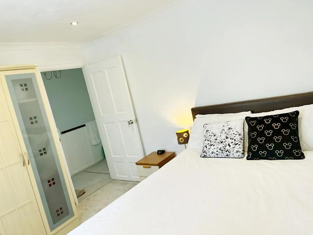 Blessings Of Peace Home Away From Home Cardiff