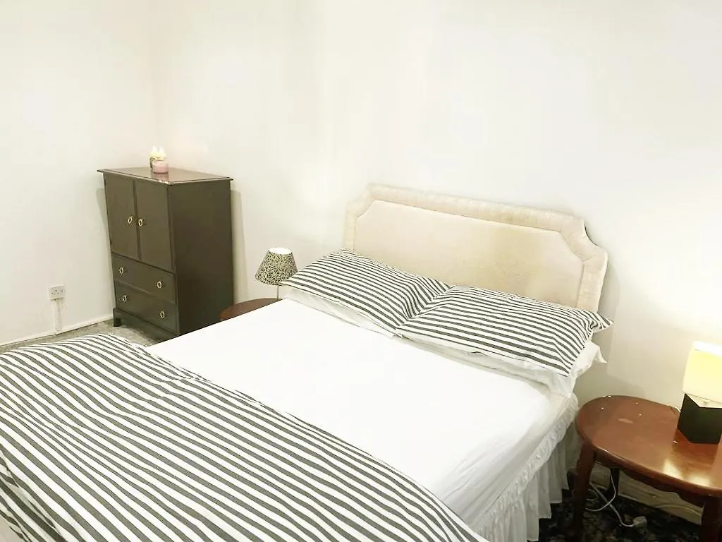 Blessings Of Peace Home Away From Home カーディフ